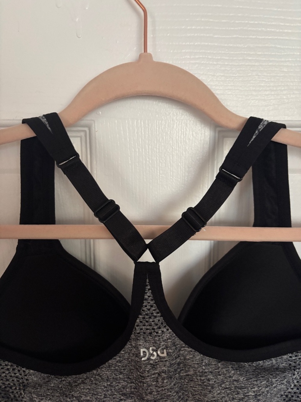 Racerback Sports Bra - Picture 6 of 7